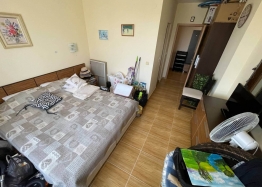 Apartament z bocznym widokiem na morze w drugiej linii od plaży. Zdjęcie 4