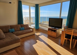 Apartment with fantastic sea view in a large complex. Photo 25