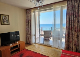 Apartament z pięknym widokiem na morze w pierwszej linii. Zdjęcie 12