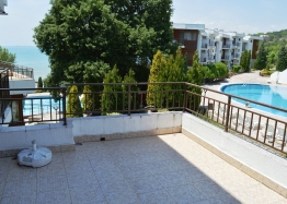 Duży apartament z widokiem na morze i basen. Zdjęcie 19