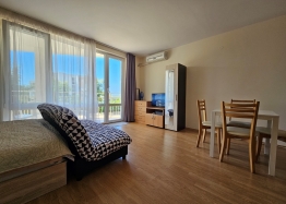 Просторная студия в большом комплексе. Фото 1