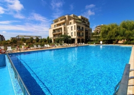 Студия с новой мебелью в Святом Власе. Фото 1