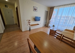Mieszkanie dwupokojowe w dużym kompleksie rodzinnym. Zdjęcie 4