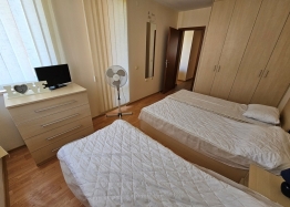 Three-room apartment in a large complex on the coast. Photo 9