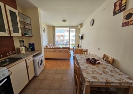 Three-room apartment in a large complex on the coast. Photo 15