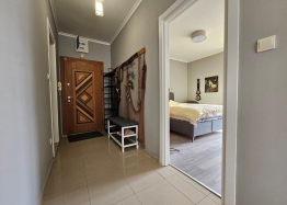 Three-room furnished apartment in the Sun City 1 complex. Photo 9