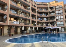 Geräumige Wohnung in einem Familienkomplex. Foto 4