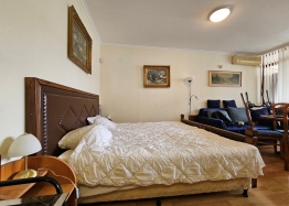 Großes Studio-Apartment in einem Komplex mit ausgezeichneter Lage. Foto 11