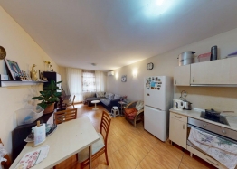 Zweizimmerwohnung mit Poolblick. Foto 2