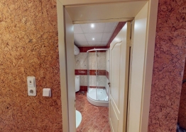Large three-room apartment in a good complex. Photo 23