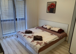Красивая квартира с тремя спальнями в премиальном комплексе в Несебре . Фото 12