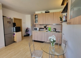 Zweizimmerwohnung fünf Gehminuten vom Meer entfernt. Foto 3