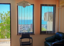 Przestronny apartament z widokiem na morze w pobliżu portu jachtowego. Zdjęcie 10