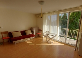 Great apartment with its own courtyard. Photo 1 Great apartment with its own courtyard. Photo 1