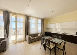 Luxusní apartmán 100 metrů od pláže v krásné budově. Foto 26