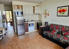 Two-room apartment with a beautiful sea view. Photo 3