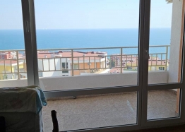 Two-room apartment with a beautiful sea view. Photo 7