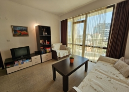 Prostorný apartmán s výhledem na moře a skvělou polohou. Foto 15