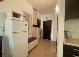 Prostorný apartmán s výhledem na moře a skvělou polohou. Foto 13