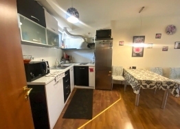 Cozy two-room apartment 100 meters from the sea. Photo 11