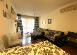 Cozy two-room apartment 100 meters from the sea. Photo 13