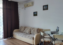 Cozy studio apartment in a great complex. Photo 2