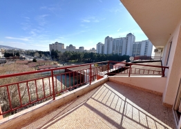 Duży apartament z widokiem na morze. Zdjęcie 14 Duży apartament z widokiem na morze. Zdjęcie 14