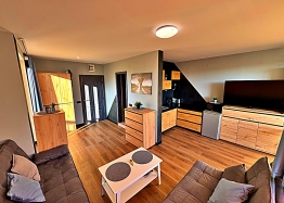 Prostorné studio ve velkém komplexu. Foto 1