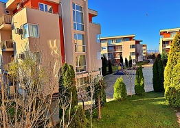 Prostorné studio ve velkém komplexu. Foto 25