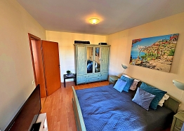 Prostorný byt ve velkém komplexu. Foto 20