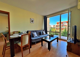 Prostorný byt ve velkém komplexu. Foto 11