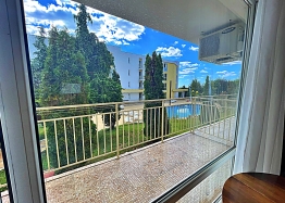 Просторная студия с видом на бассейн. Фото 7 Просторная студия с видом на бассейн. Фото 7