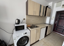 Apartment mit Poolblick in einer Wohnanlage. Foto 6